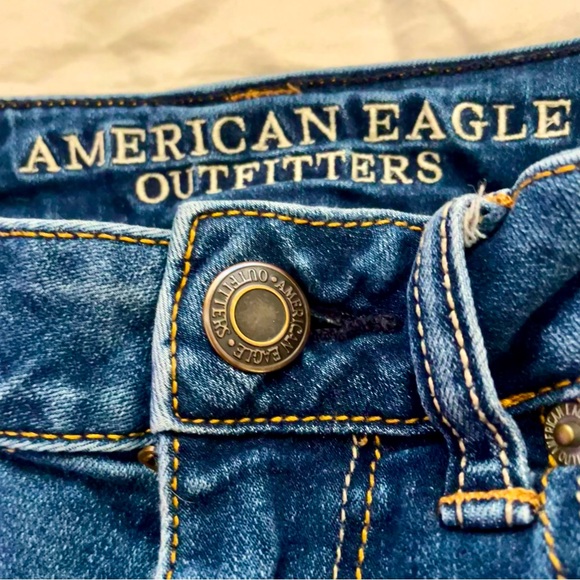 American Eagle Outfitters Distressed Women’s Stretch Cutoff Shorts, Size 6 - Picture 7 of 10